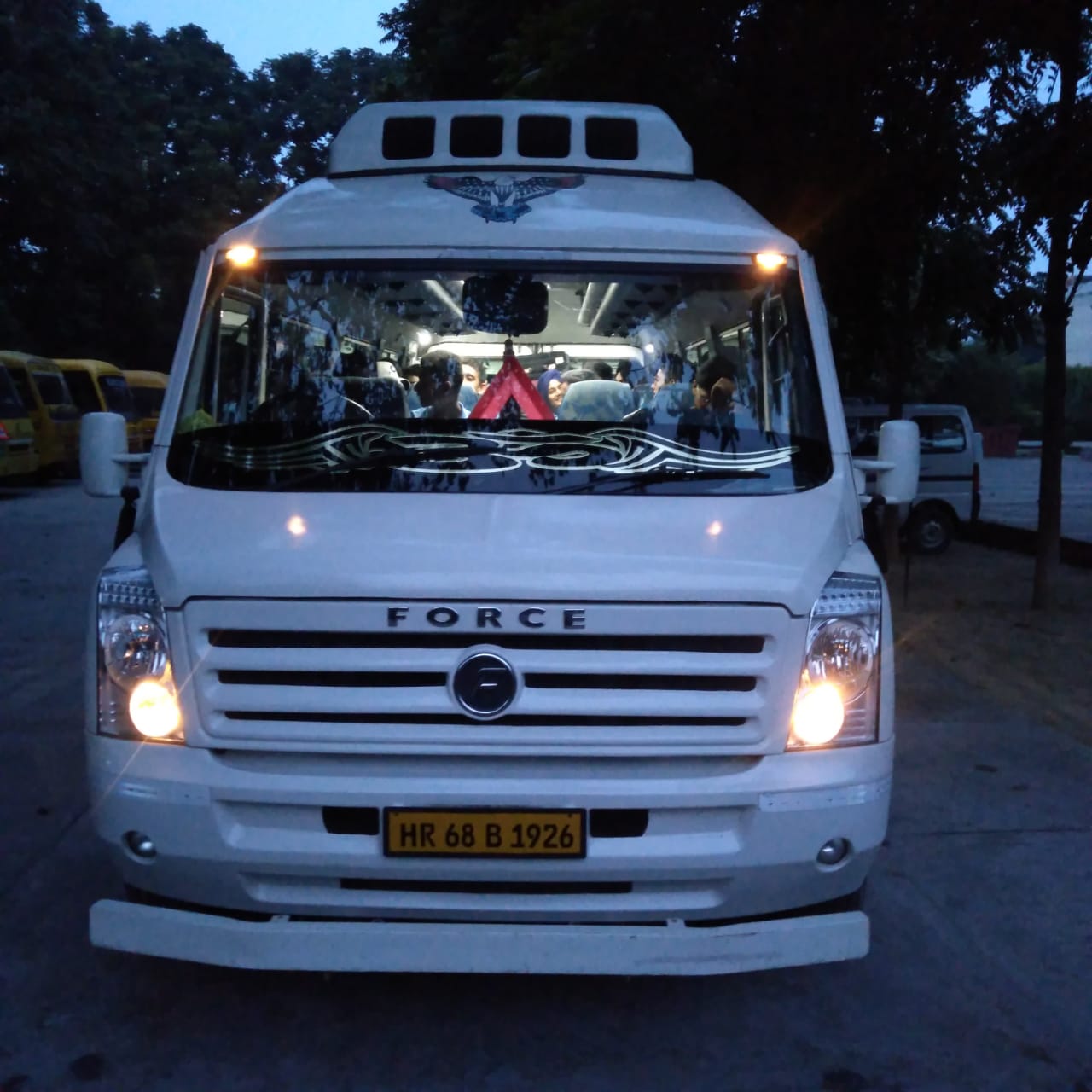 26 Seater Tempo Traveller in Chandigarh