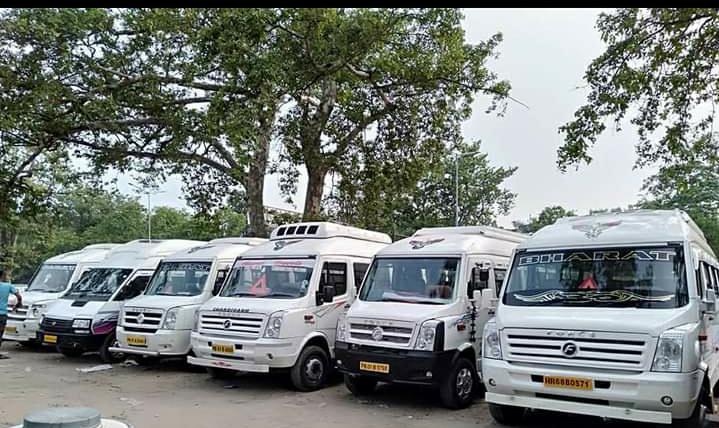 12 Seater tempo Traveller in Chandigarh